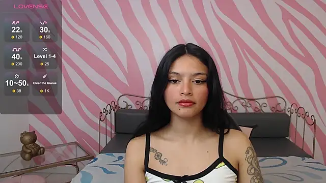 maddie  cute online show from 8, 10, 2025