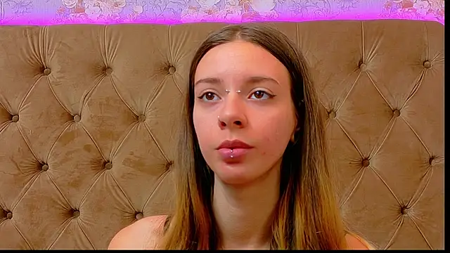 CoraVex online show from 20, 5, 2026