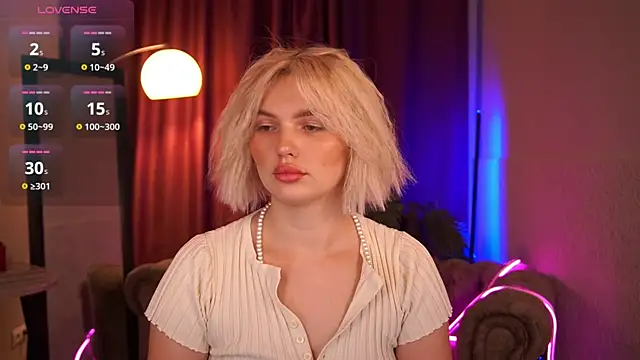 Amelia Wells online show from 24, 11, 2025