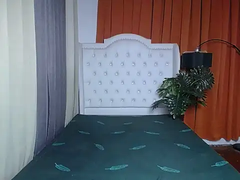 Snapshot of sweet_athena chatting on 1, 3, 2026 sweet athena online show from 1, 3, 2026