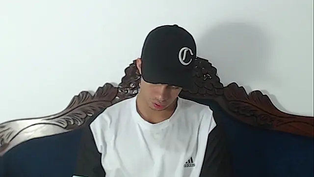 cody pipper  online show from 18, 11, 2025