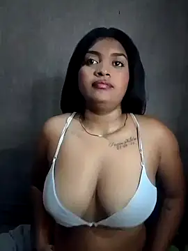 kiaraconex27 online show from 18, 10, 2025