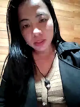 tulipsexy online show from 15, 2, 2026