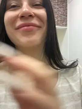 Valerie Ohara online show from 26, 9, 2025