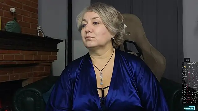 Marta Wils online show from 3, 10, 2025