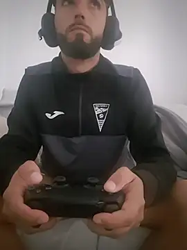 ismaelmaldonado1988 online show from 4, 11, 2025