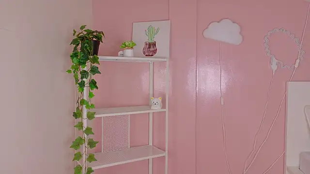 Snapshot of KeendraFox_ chatting on 19, 1, 2026 KeendraFox online show from 19, 1, 2026