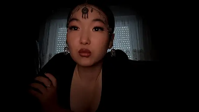 Snapshot of EmmaLeexth chatting on 18, 1, 2026 EmmaLeexth online show from 18, 1, 2026