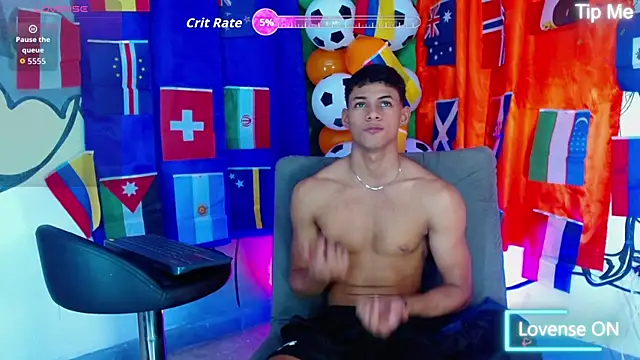 Snapshot of deivid_bigcock1 chatting on 27, 6, 2026 deivid bigcock1 online show from 27, 6, 2026
