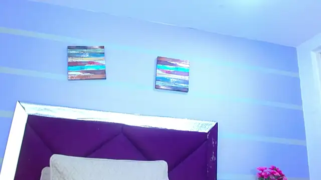 Emily Swiftt online show from 14, 11, 2025