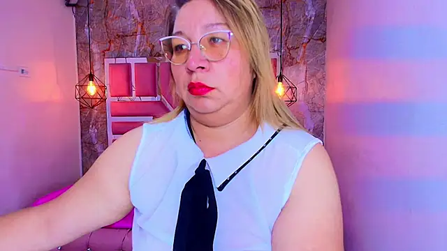 Snapshot of MaylinRosse_ chatting on 31, 1, 2026 MaylinRosse online show from 31, 1, 2026