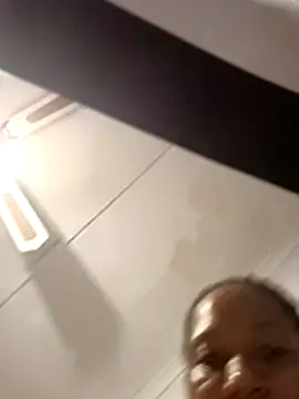 Snapshot of Amarachii chatting on 27, 11, 2025 Amarachii online show from 27, 11, 2025