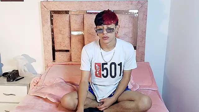 DemianSalvatore online show from 6, 11, 2025