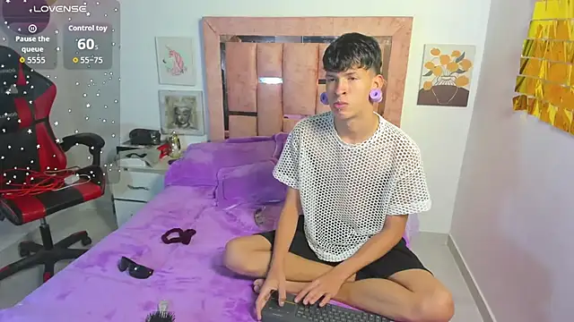 DemianSalvatore online show from 5, 1, 2026