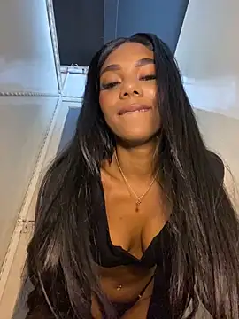 Savannahfisher online show from 9, 4, 2026