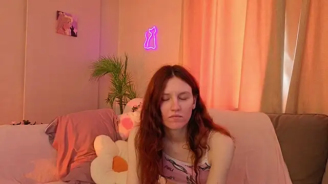 Snapshot of Little_rosy chatting on 8, 5, 2026 Little rosy online show from 8, 5, 2026