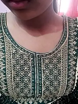 pari rani7 online show from 24, 11, 2025