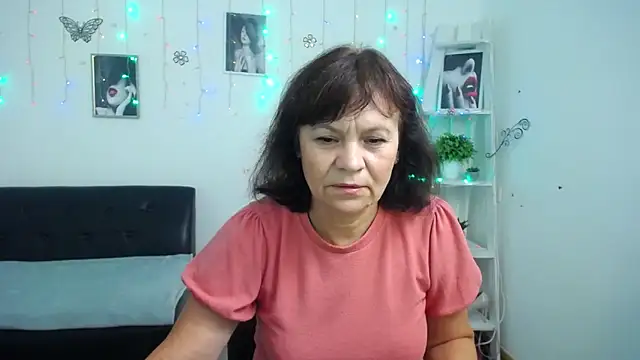 Snapshot of IngridWels chatting on 24, 9, 2025 IngridWels online show from 24, 9, 2025