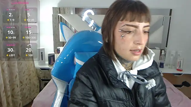 Gyal 8  online show from 15, 11, 2025