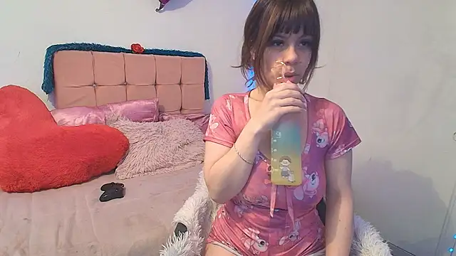 cat nasty online show from 14, 4, 2026