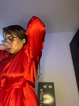 Snapshot of Nahomy_th chatting on 8, 10, 2025 Nahomy th online show from 8, 10, 2025