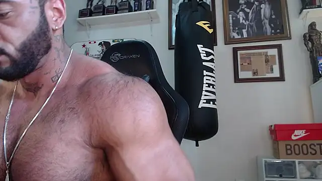 henryhadesflirt online show from 5, 4, 2026