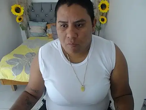 hotlesby valery online show from 4, 3, 2026