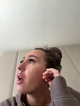 Scotishminx25 online show from 22, 9, 2025