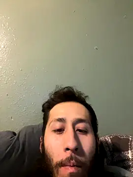 Snapshot of YawledHominid chatting on 31, 10, 2025 YawledHominid online show from 31, 10, 2025