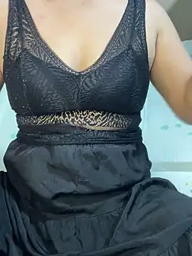 Min-sexy01 online show from 8, 11, 2025