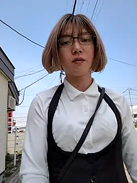 Snapshot of takusaki223 chatting on 16, 5, 2026 takusaki223 online show from 16, 5, 2026