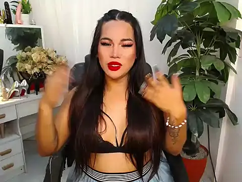 AngelitaDeputouch online show from 9, 10, 2025