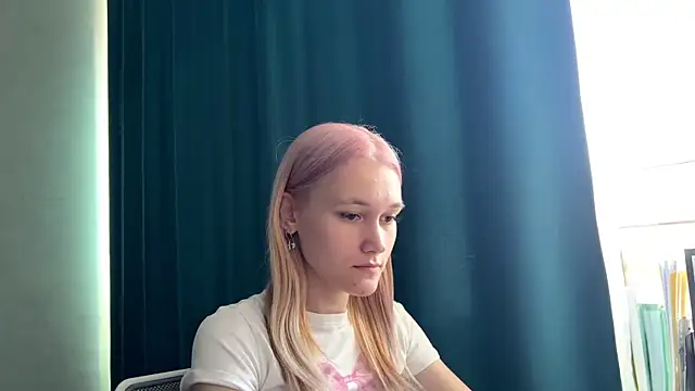 TwinedPeril online show from 4, 10, 2025