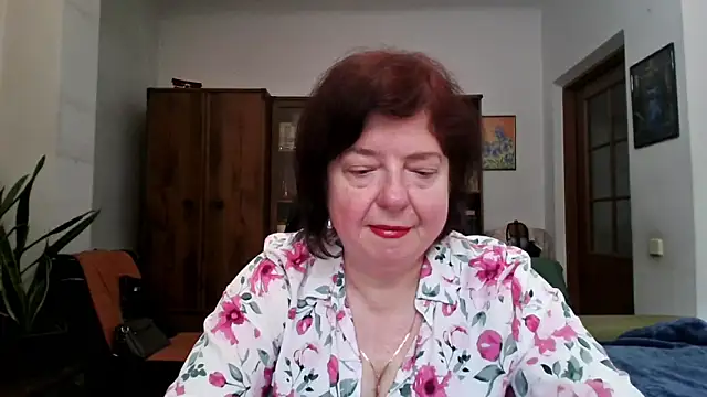 Violet Pulse online show from 11, 5, 2026