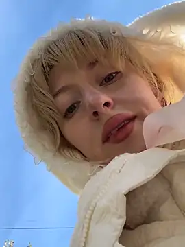 RonnieKiss online show from 1, 10, 2025