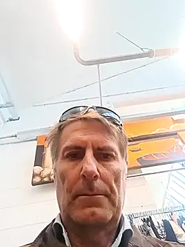 Snapshot of sayeaprayer65 chatting on 28, 9, 2025 sayeaprayer65 online show from 28, 9, 2025