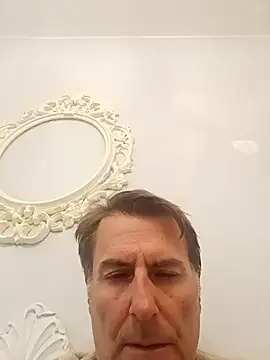 Snapshot of sayeaprayer65 chatting on 9, 10, 2025 sayeaprayer65 online show from 9, 10, 2025