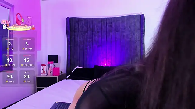 VanessaParis   online show from 15, 1, 2026