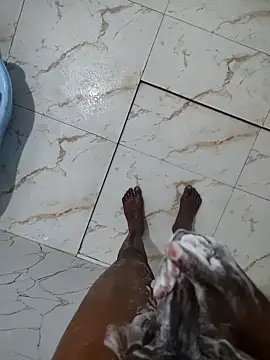 Snapshot of DICKLANKA chatting on 10, 4, 2026 DICKLANKA online show from 10, 4, 2026