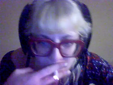 Snapshot of BlondieTami chatting on 20, 9, 2025 BlondieTami online show from 20, 9, 2025