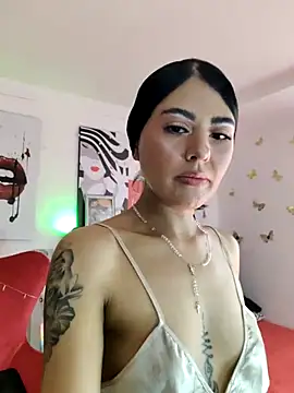 ValeNiitaLuv online show from 19, 4, 2026