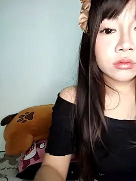 Snapshot of -Bianca- chatting on 14, 11, 2025 -Bianca- online show from 14, 11, 2025