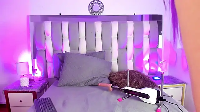 IsaDiiaz online show from 25, 10, 2025