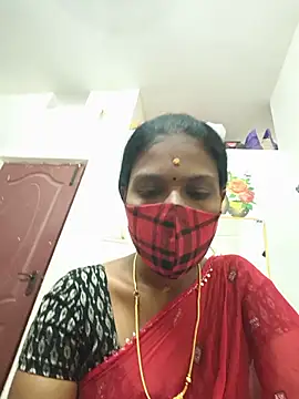 Snapshot of Tamil_Yalini12 chatting on 17, 6, 2026 Tamil Yalini12 online show from 17, 6, 2026