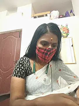 Snapshot of Tamil_Yalini12 chatting on 29, 6, 2026 Tamil Yalini12 online show from 29, 6, 2026