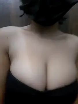 Snapshot of Onlyfordarlings chatting on 6, 4, 2026 Onlyfordarlings online show from 6, 4, 2026