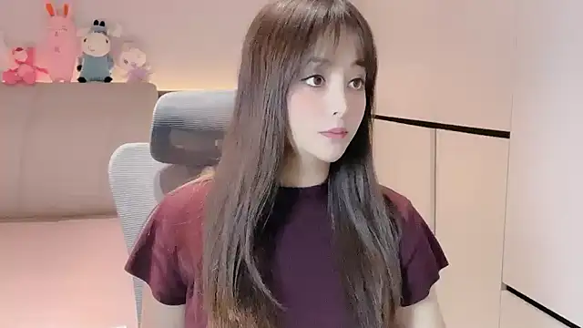 Snapshot of Koo-liy chatting on 8, 10, 2025 Koo-liy online show from 8, 10, 2025