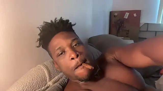 Snapshot of MrDaddyBlackNi9e chatting on 1, 12, 2025 MrDaddyBlackNi9e online show from 1, 12, 2025