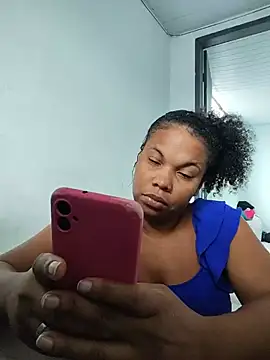 PrettahSantos online show from 19, 7, 2026