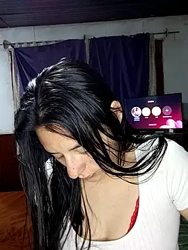 lucixxx14 online show from 13, 10, 2025